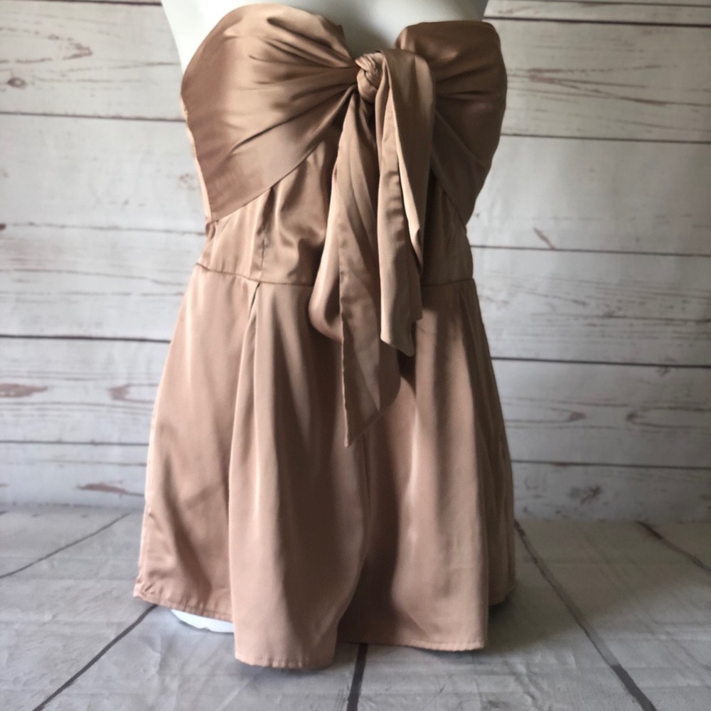 Strapless romper